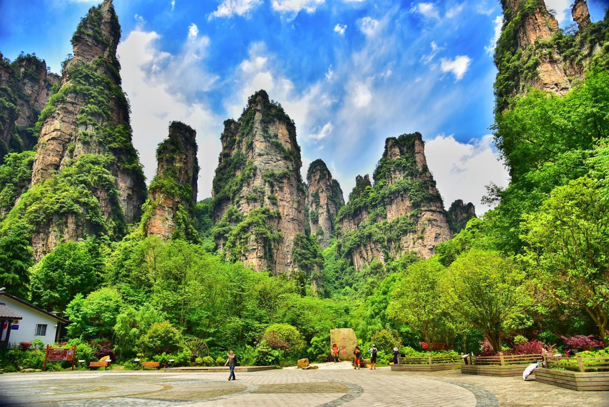 Zhangjiajie Dreamway Hotel - Free Pick Up Service Exterior photo