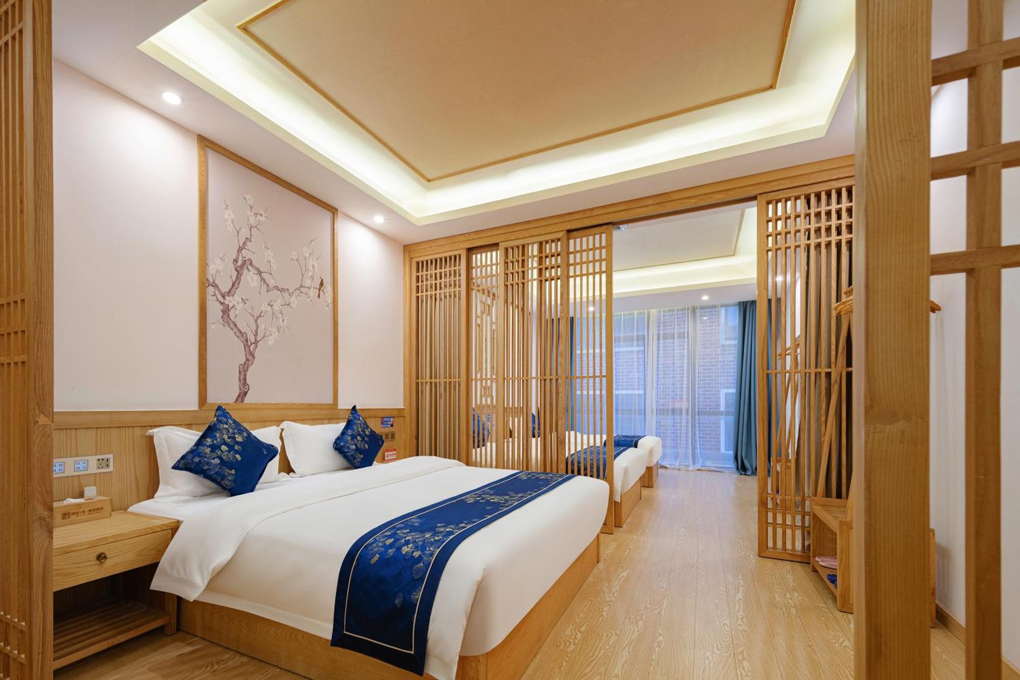 Zhangjiajie Dreamway Hotel - Free Pick Up Service Exterior photo